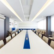 REFERENCIA – 1 TÁRGYALÓ